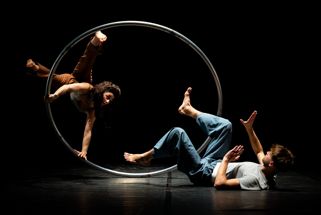 IN DIFFERENCE – Jef Everaert et Marica Marinoni – Compagnie Cirq&rsquo;Ônflex