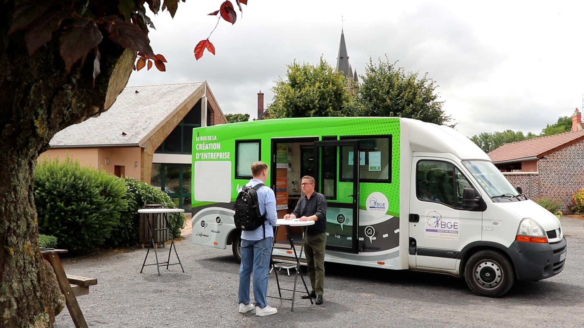 LE BUS BGE PRÈS DE CHEZ VOUS !